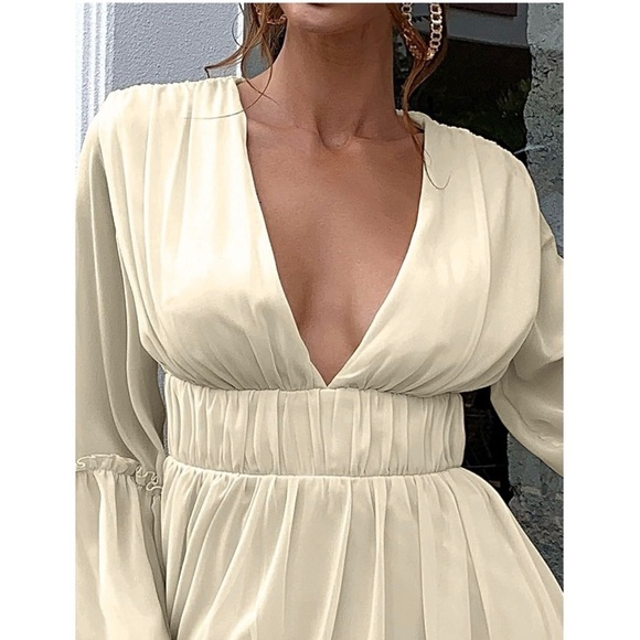 NWT Missord Cream Chiffon Ruffle Mini Dress XL Plunge V Neck Long Bell Sleeve - Picture 14 of 16